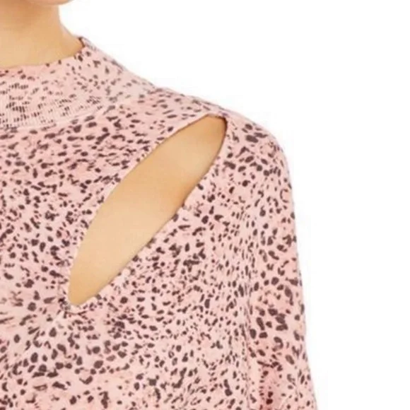 n:PHILANTHROPY Twist Cut-Out Sweatshirt - Picture 5 of 10